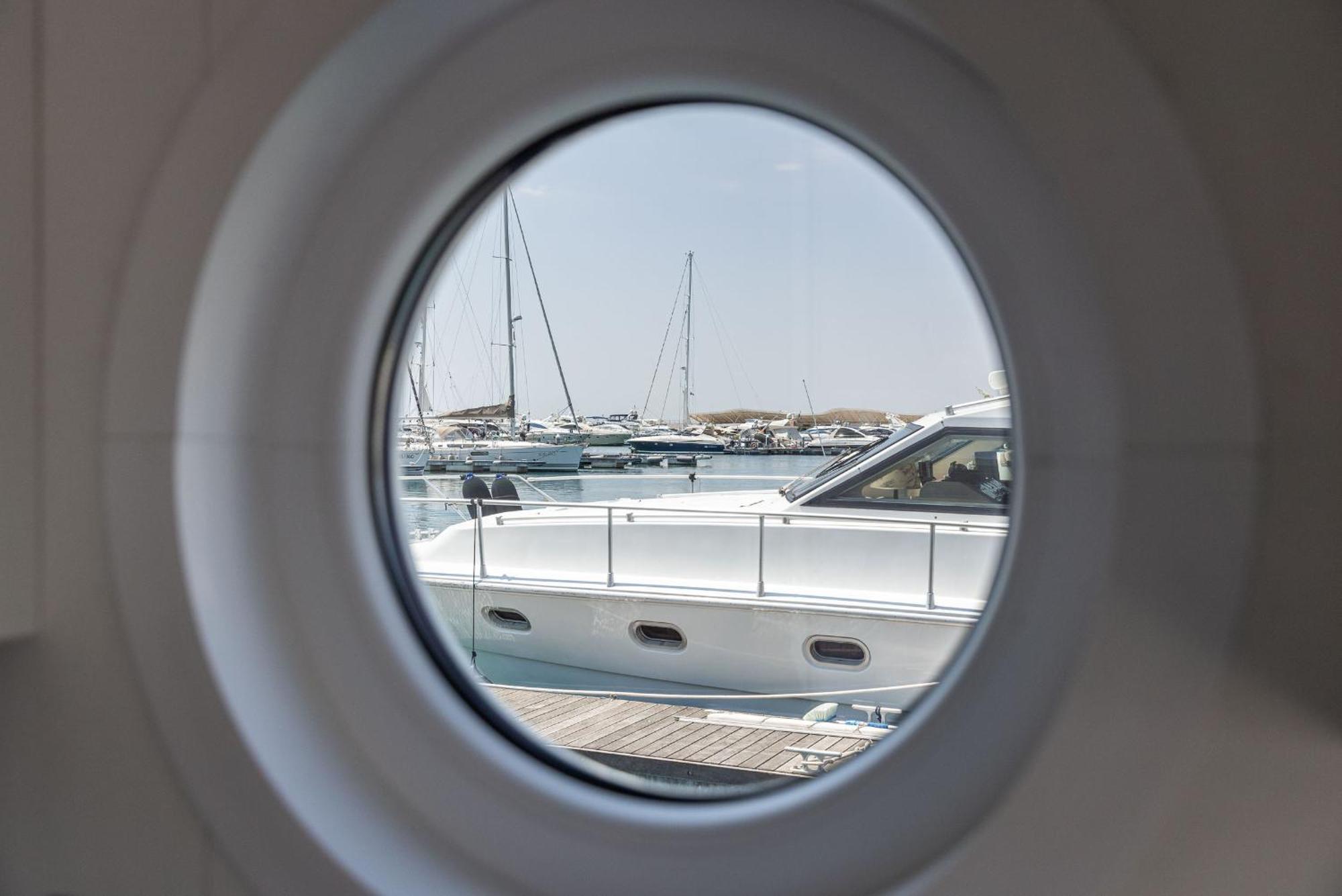 Marina Del Gargano Houseboat Hotel Manfredónia Exterior foto